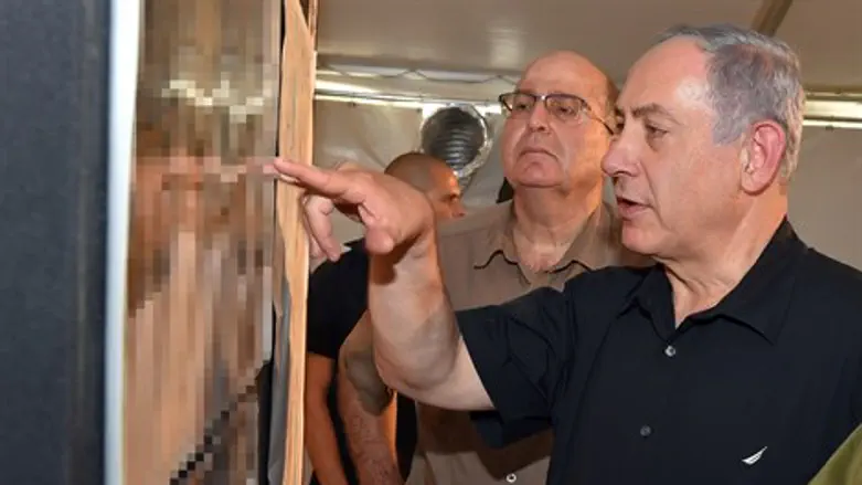 נתניהו ויעלון בדרום