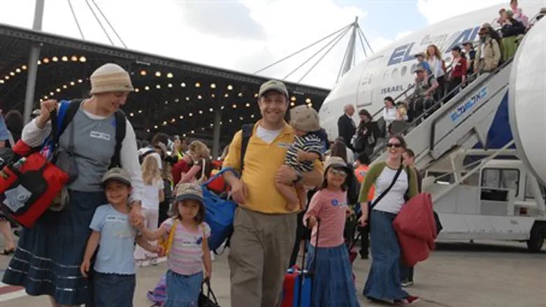 Новые репатрианты. Иллюстрация