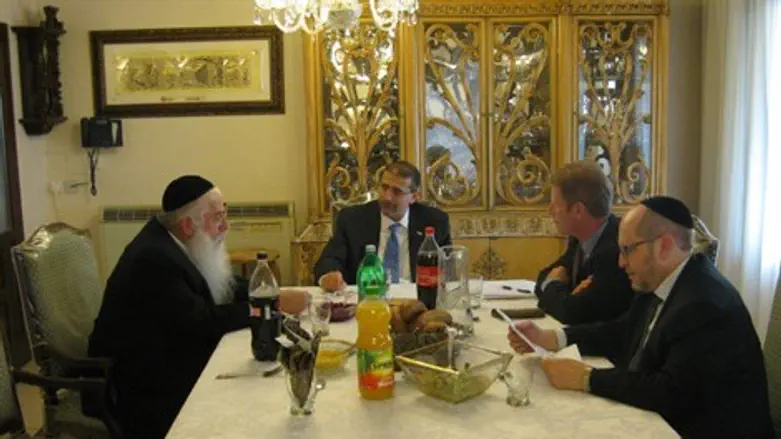 הפגישה הערב