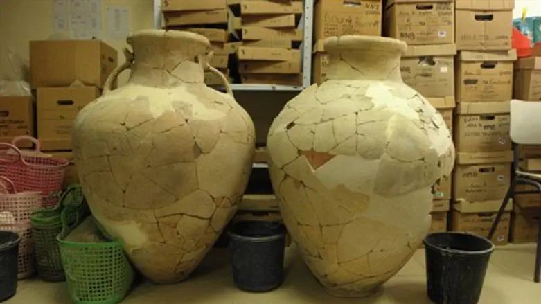 שני הכדים שנמצאו