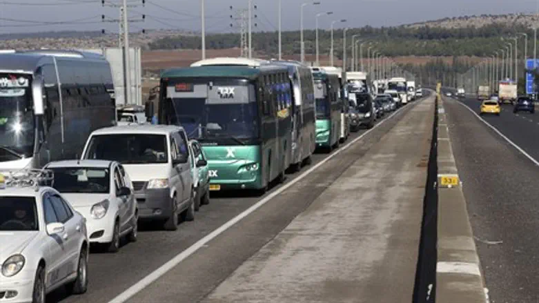 Traffic jam along Route 1