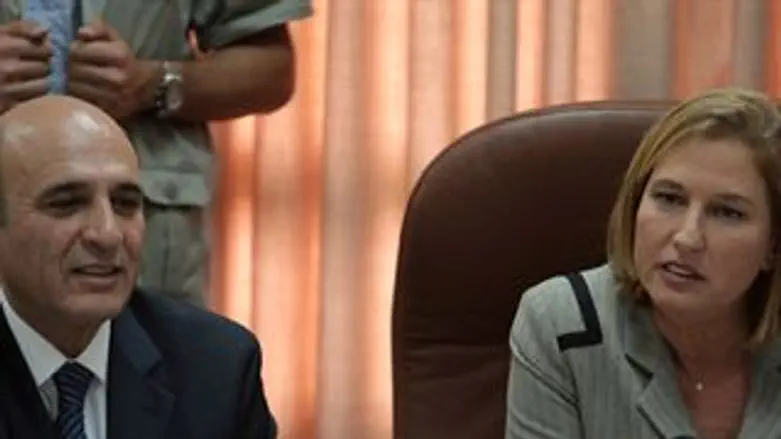 לבני ומופז. עדיין ביחד