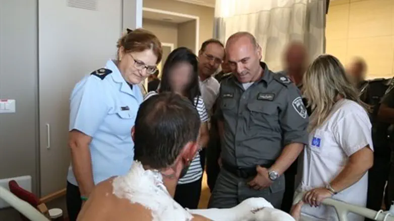 ביקור בבית החולים