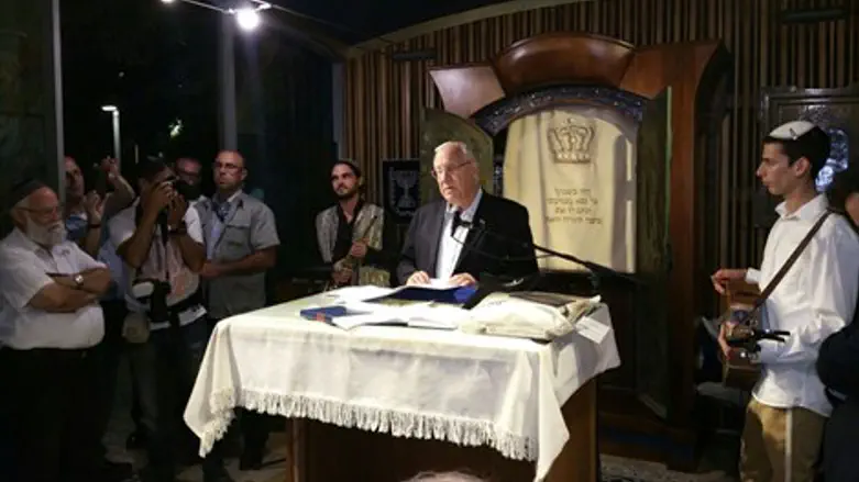 לא ניתן לערער את אחיזתנו