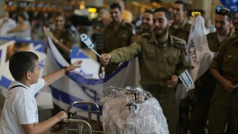 Встреча в аэропорту Бен-Гурион