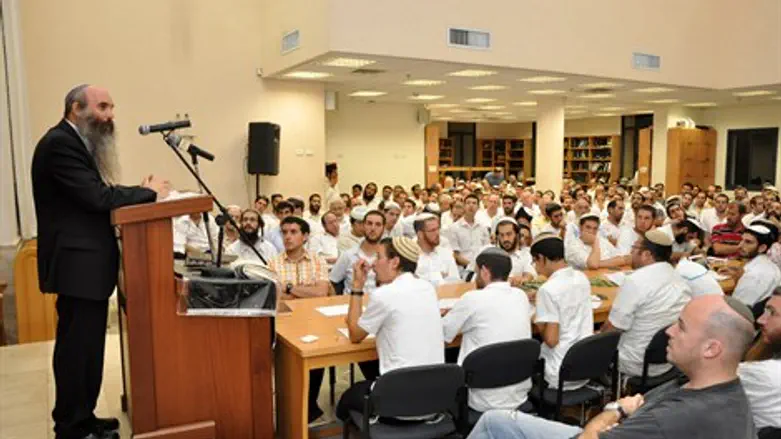 הושענא רבה בישיבת רמת גן