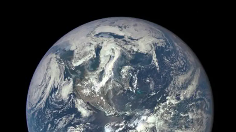 Water on planet (illustrative)