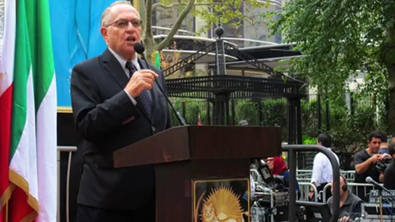 Dershowitz at anti-Rouhani protest