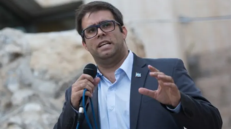 Oren Hazan