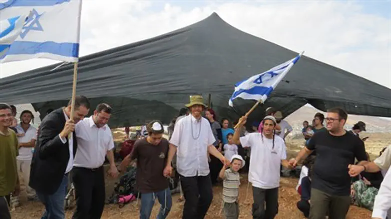 העלייה לקרקע