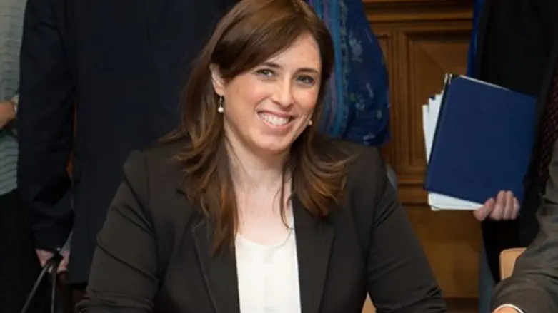 ישראל חזקה. חוטובלי באו"ם