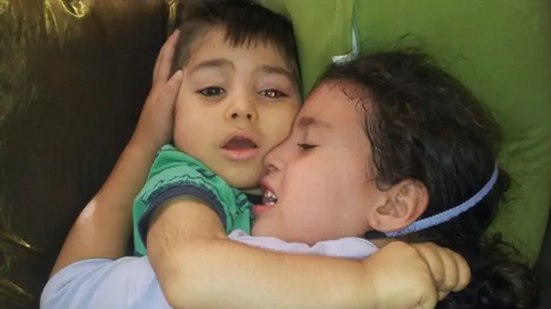 פתאום זה קורה