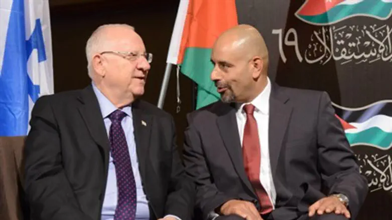 File: Jordanian ambassador Walid Obeidat (R) with President Rivlin
