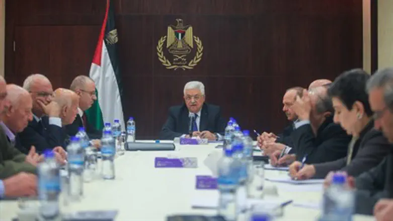 Mahmoud Abbas leads Palestinian National Council