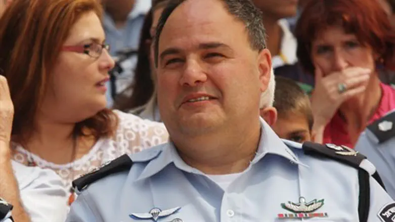 ניצב בנצי סאו