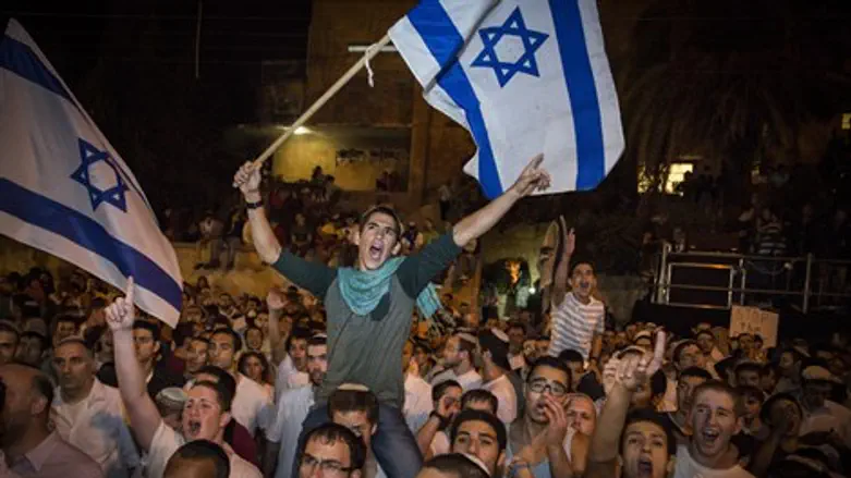 עכשיו הזמן לעבור למעשים. ההפגנה מול בית ראש הממשלה במוצאי החג