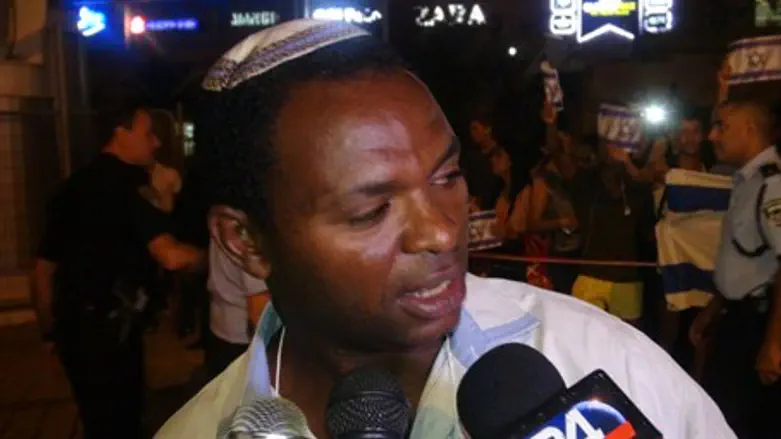 רנדי קאסאו, עד הראייה לפיגוע בפ"ת