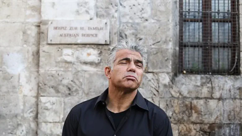 Yair Lapid in Old City