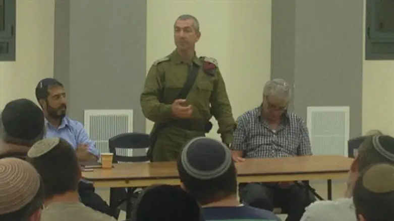 רוני נומה בנריה