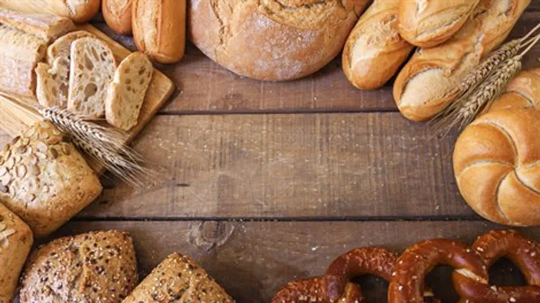 ב'קמח 70%' מורידים 30% מכמות הסובין, פעולה זו נותנת ללחם מעט אווריריות. אילוסטרציה