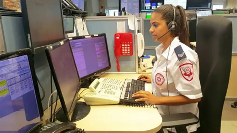 הילתה חתוקה במוקד