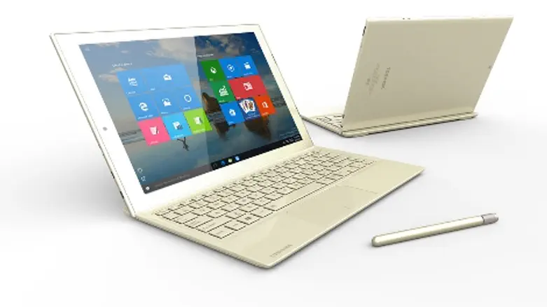 רוצה להתחרות ב-Sureface Peo 4. ה-dynaPad של טושיבה