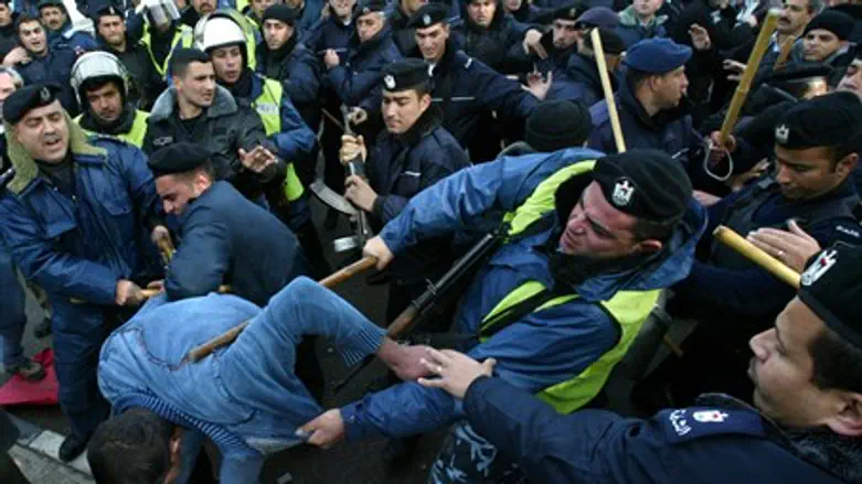 PA security forces beat protester (file)
