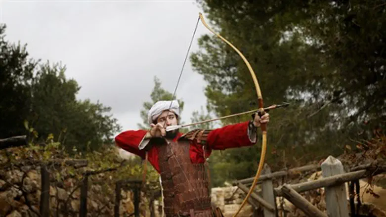 השלב הבא בגל הטרור?  ירי חיצים