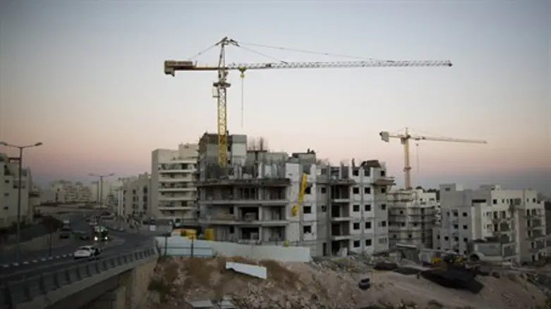 Construction in Jerusalem's Har Homa (illustration)