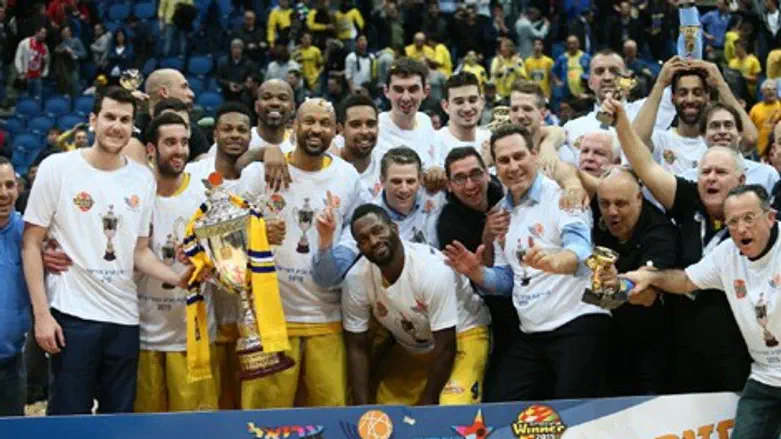 רוצים גביע שביעי. שחקני מכבי בעונה שעברה