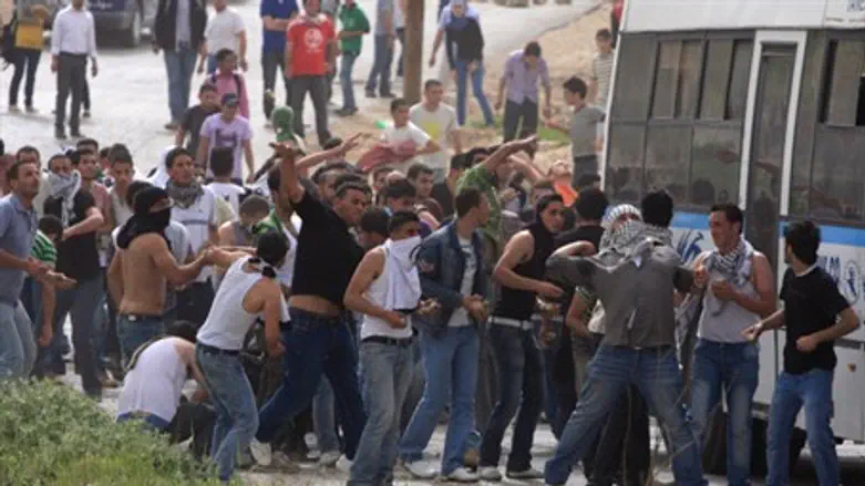 Good neighbors? (illustration)