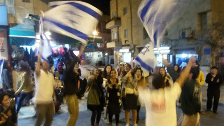 מסע הסברה. נוער אר"ץ