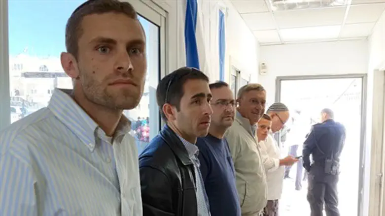 הוויתורים בהר הבית לא ישפרו את תדמיתנו בעולם. יהודים בבידוק בעלייה להר