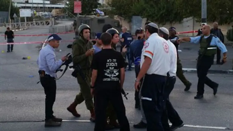 Автомобильный теракт на перекрестке Бейт-Анун