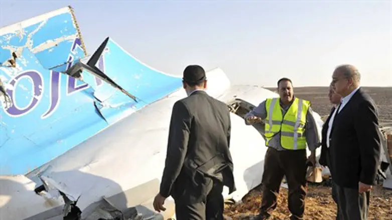 Remains of Metrojet crash in Sinai