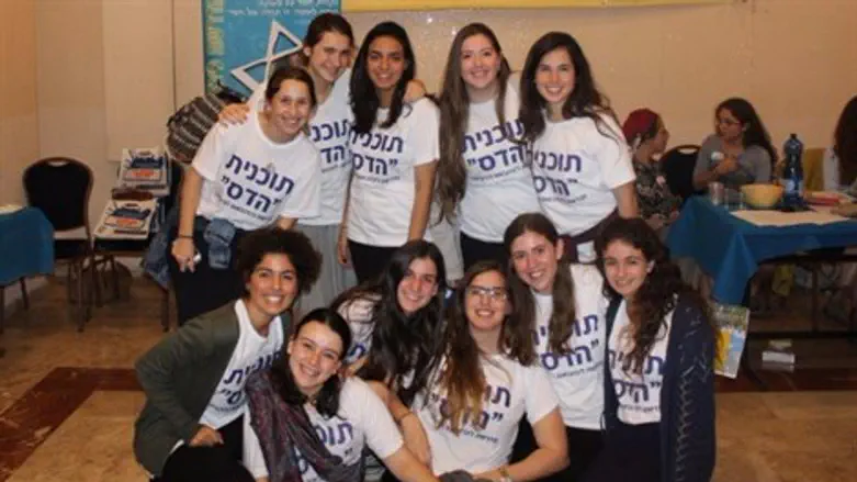 בנות המדרשה, במהלך האירוע של צה"ל