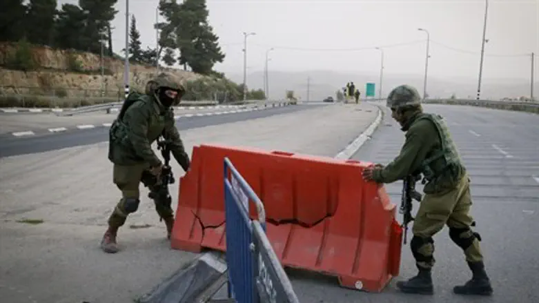 Демонтаж барьеров в Иерусалиме