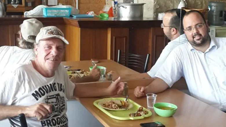 Meir Panim's free restaurant in Tiberius