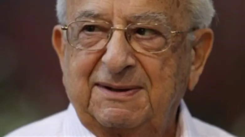 Former President Yitzhak Navon