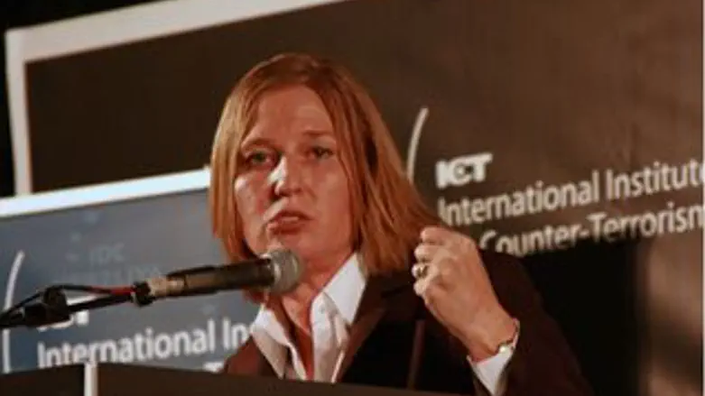 אופציות פתוחות. לבני