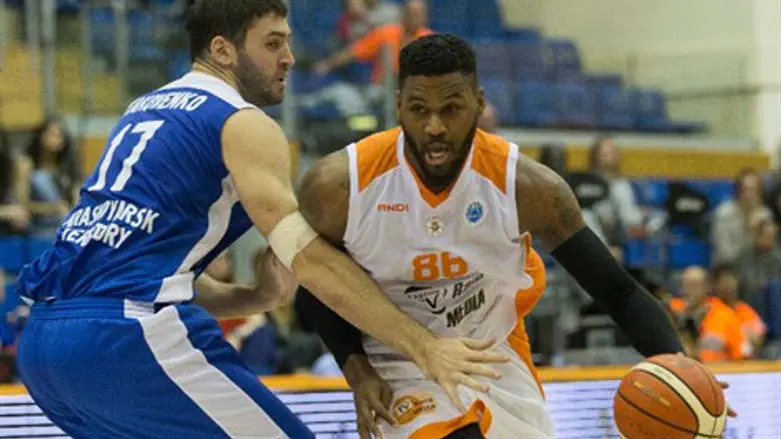 דריל מונרו. הכתומים מקווים לתפוקה גבוהה הערב