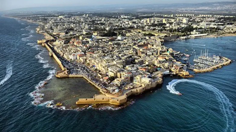 "עכו מבט מדרום"