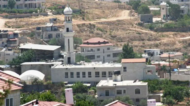 Illegal mosque in Jelazoun on state land