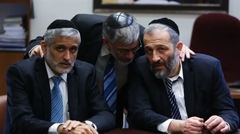 Eli Yishai, Aryeh Deri (file)