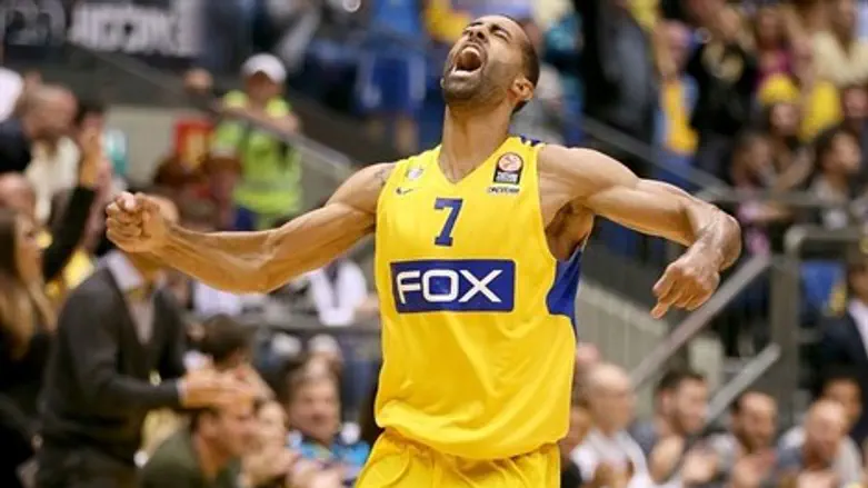 רנדל. נפצע ברבע הראשון ובלעדיו מכבי לא הסתדרה