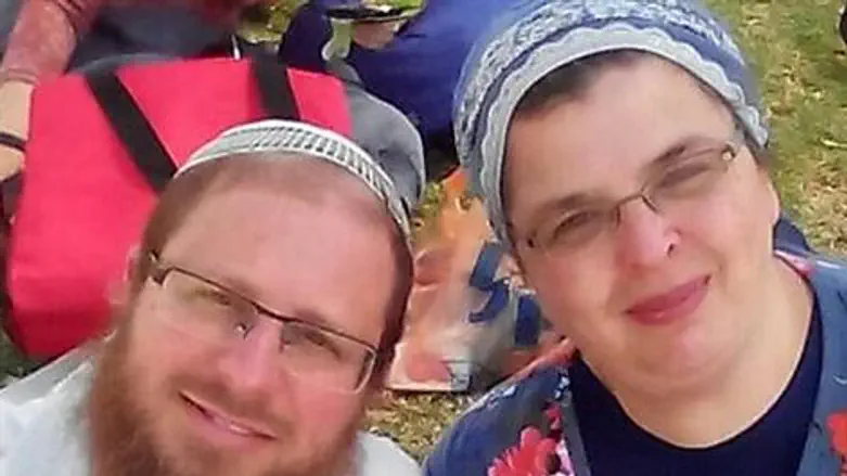 הרב יעקב ורעייתו שנפצעה קל