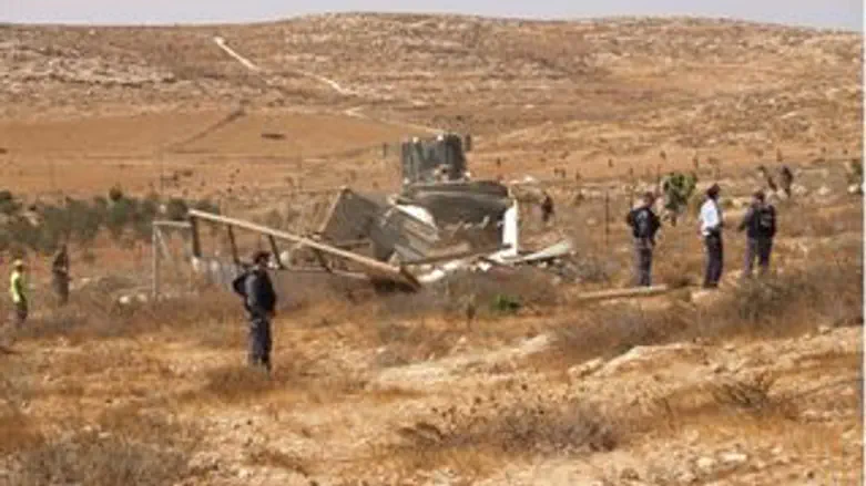 הפינוי וההרס הבוקר בגבעה