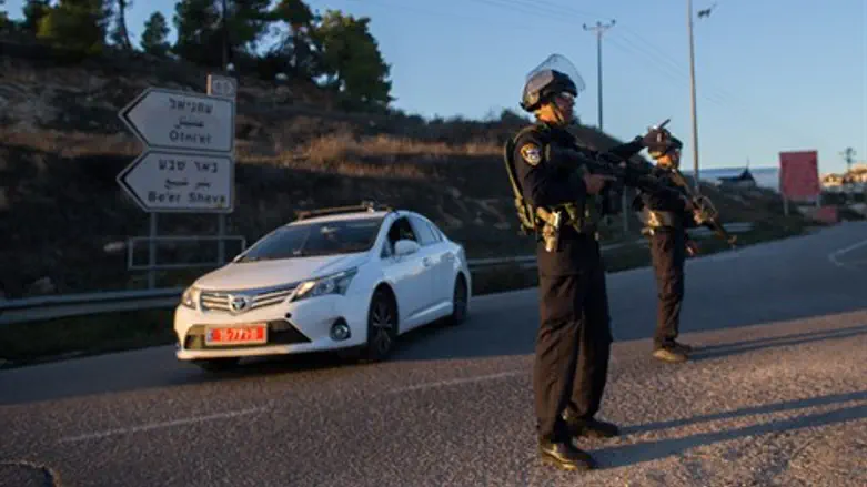 לעלות מדרגה