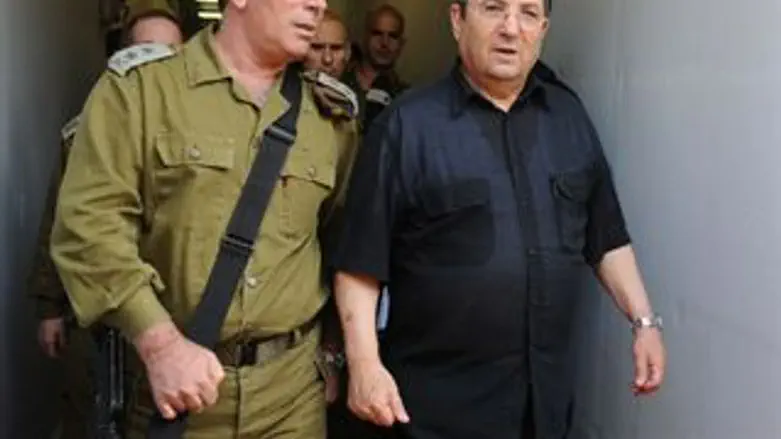 ברק ואשכנזי בביקור בתרגיל