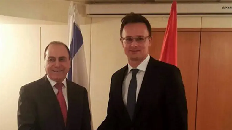 שלום וסיהרטו